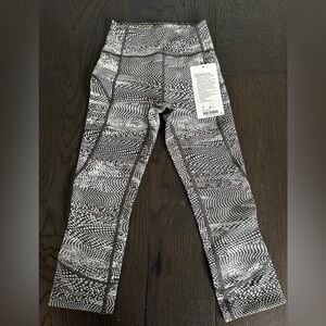 Lululemon In Movement Crop Leggings